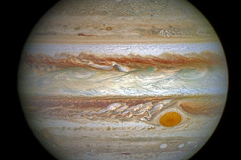 哈勃望远镜拍到木星极光