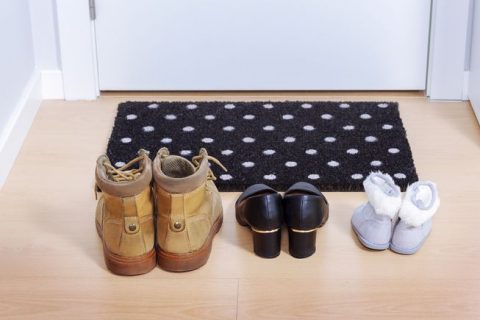 为什么不应该在家里穿鞋子？