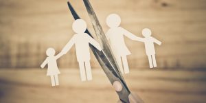 沙鸥健康小贴士：父母如何向孩子谈论离婚问题？